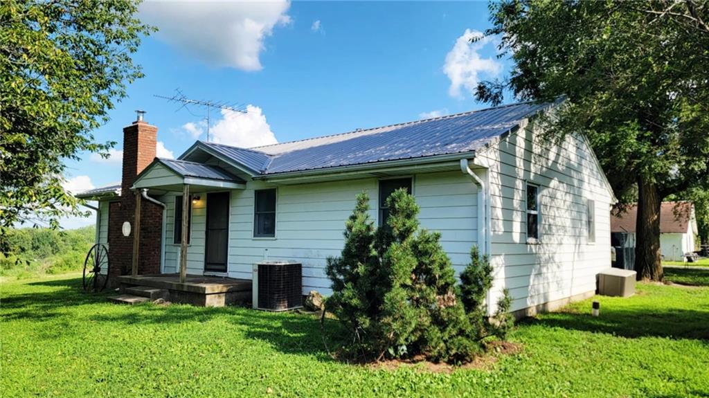 Listing Photo MLS #HMS2563744