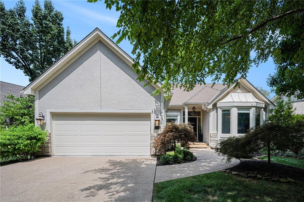 Listing Photo MLS #HMS2563808