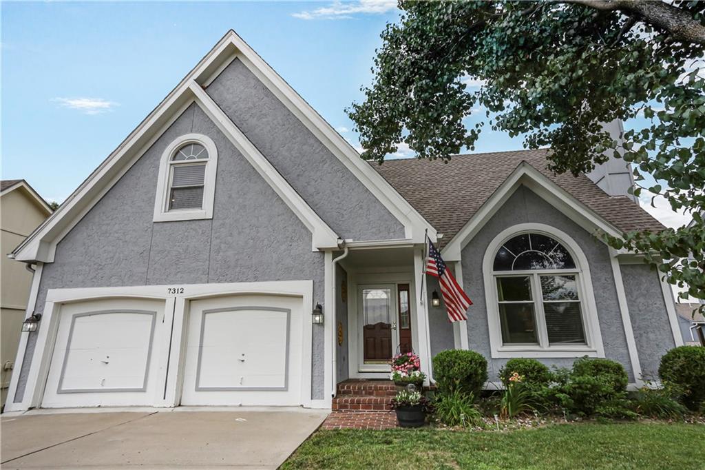 Listing Photo MLS #HMS2563853