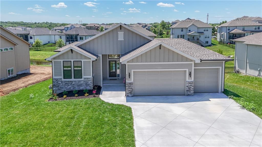 Listing Photo MLS #HMS2563857