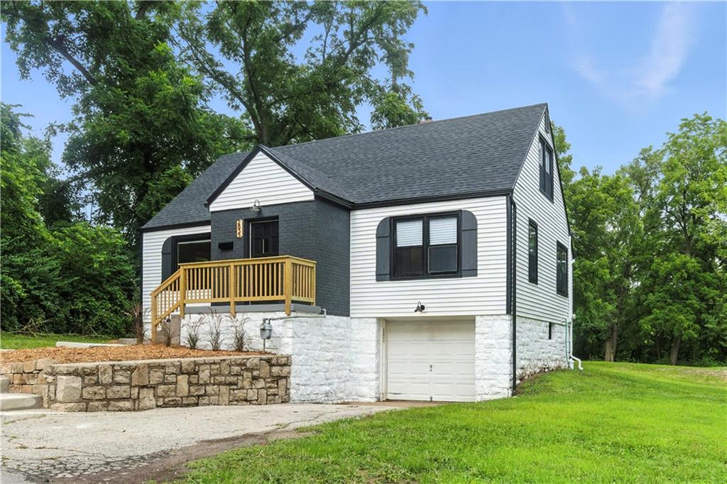 Listing Photo MLS #HMS2563879