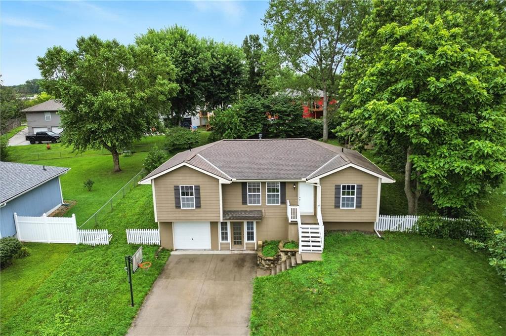 Listing Photo MLS #HMS2563880