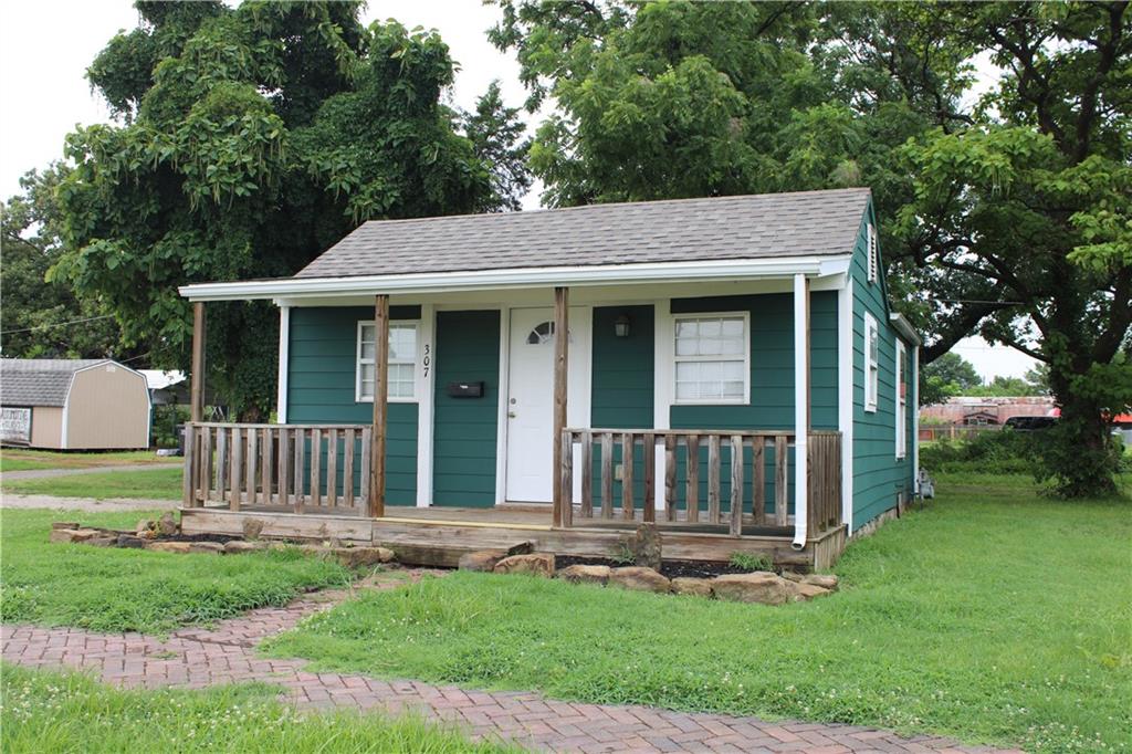 Listing Photo MLS #HMS2563883