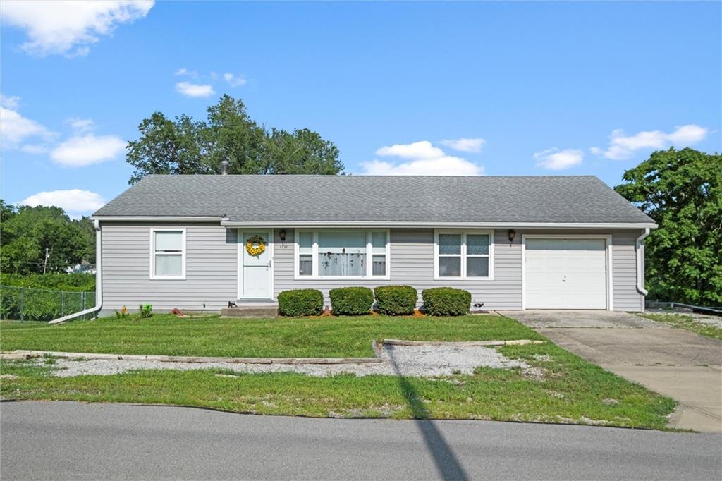 Listing Photo MLS #HMS2563893