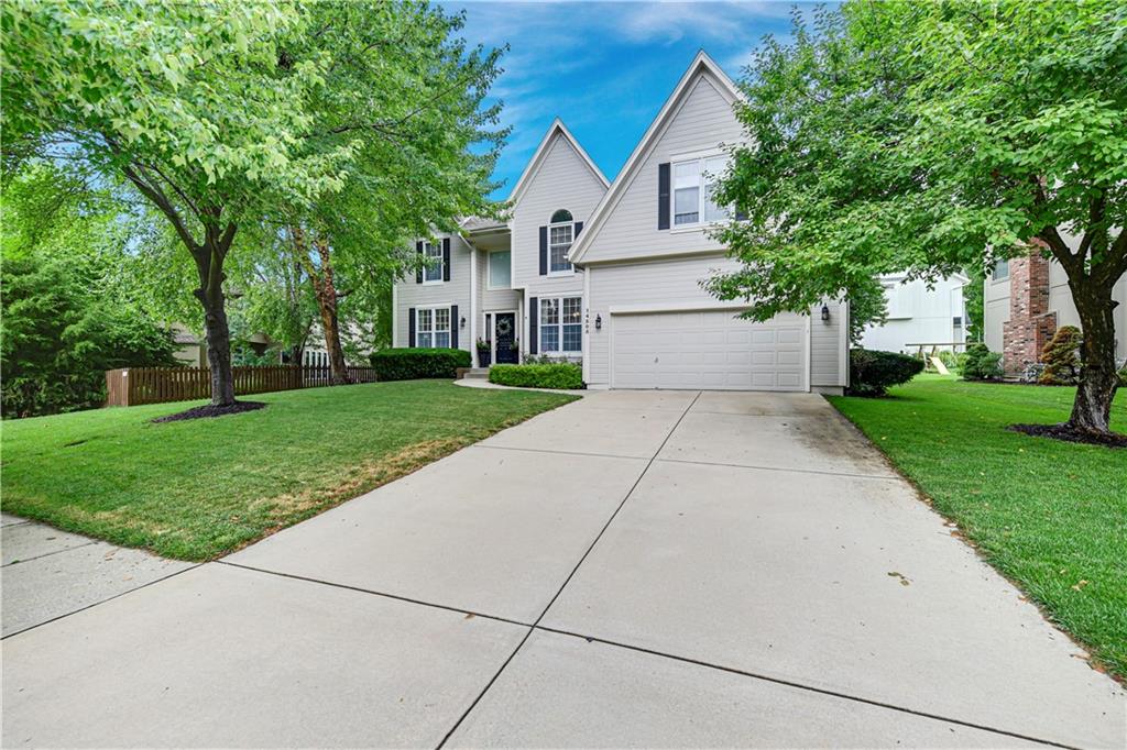 Listing Photo MLS #HMS2563918