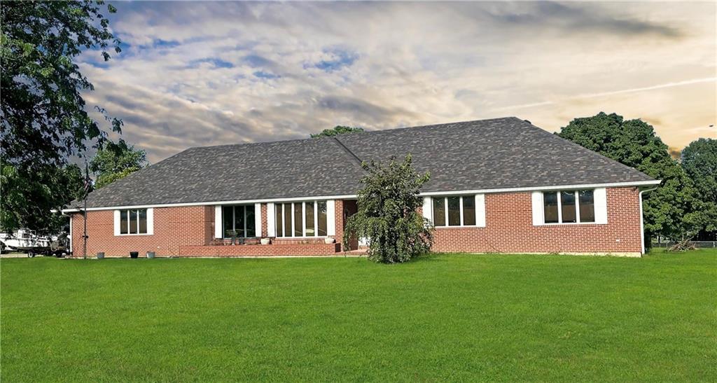 Listing Photo MLS #HMS2563941