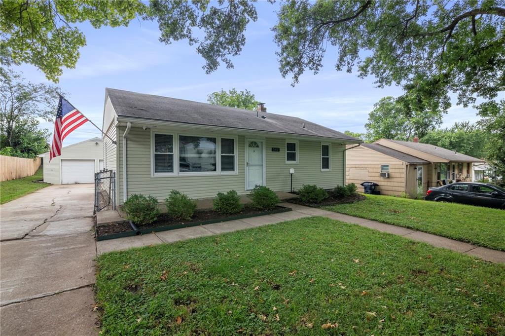 Listing Photo MLS #HMS2563979