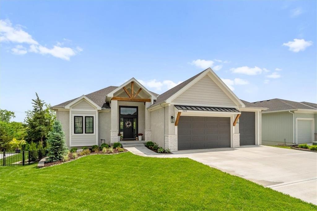 Listing Photo MLS #HMS2564018
