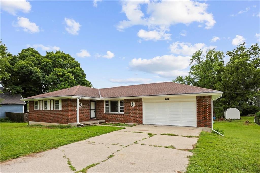 Listing Photo MLS #HMS2564021