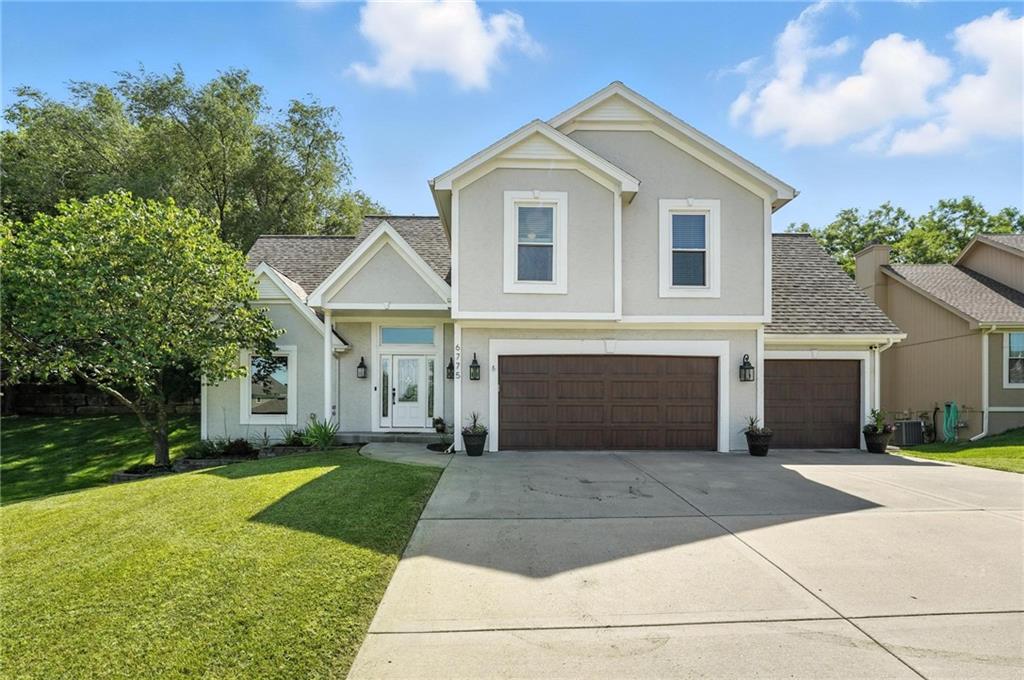 Listing Photo MLS #HMS2564035