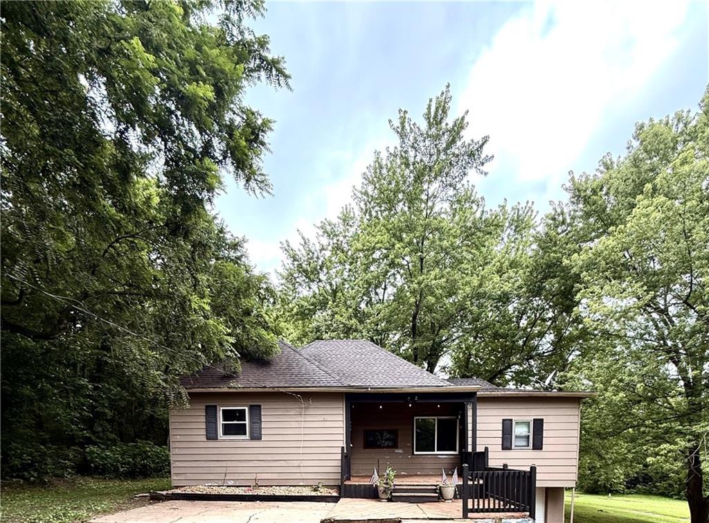 Listing Photo MLS #HMS2564097