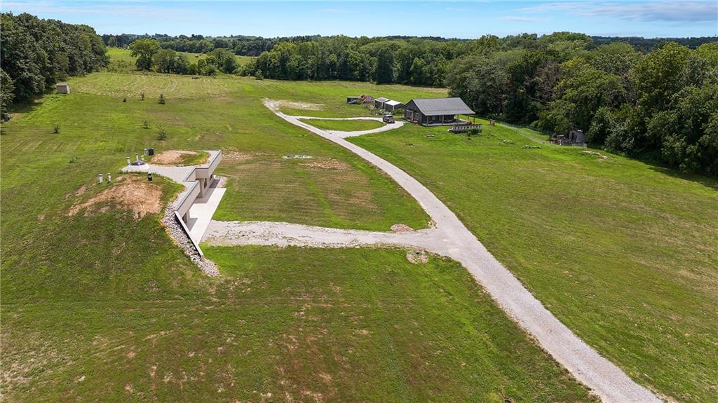 Listing Photo MLS #HMS2564118