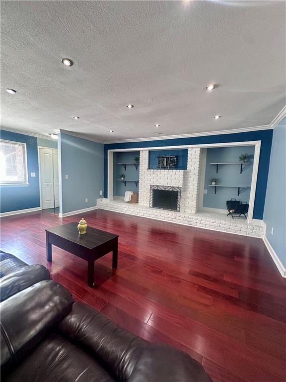 Listing Photo MLS #HMS2564154