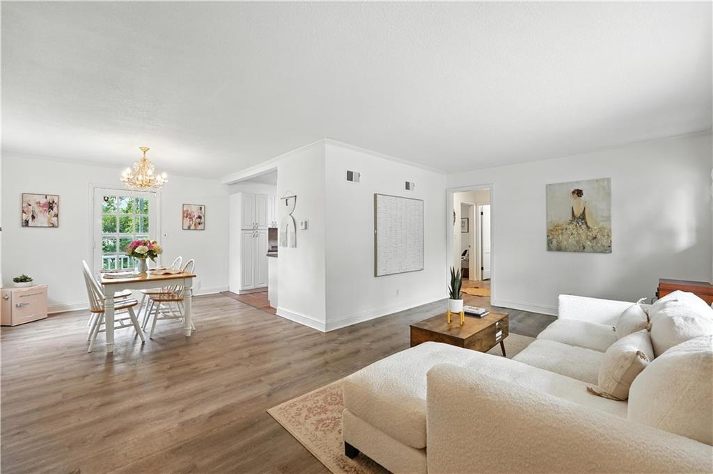 Listing Photo MLS #HMS2564191