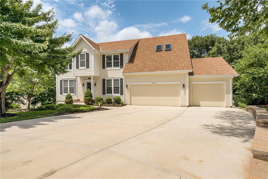 Listing Photo MLS #HMS2564300