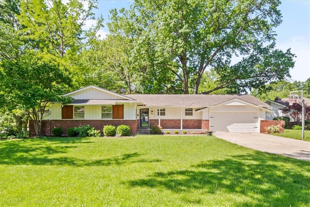 Listing Photo MLS #HMS2564331