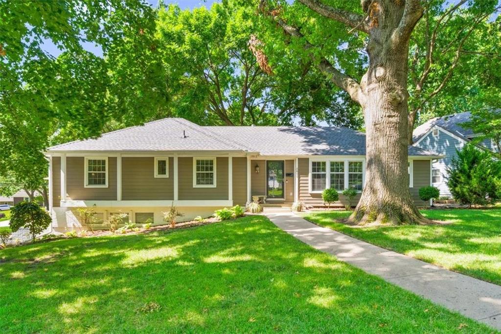 Listing Photo MLS #HMS2564336