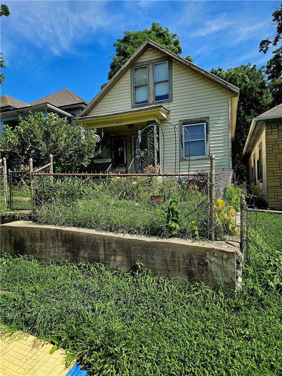 Listing Photo MLS #HMS2564348