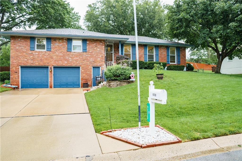 Listing Photo MLS #HMS2564368