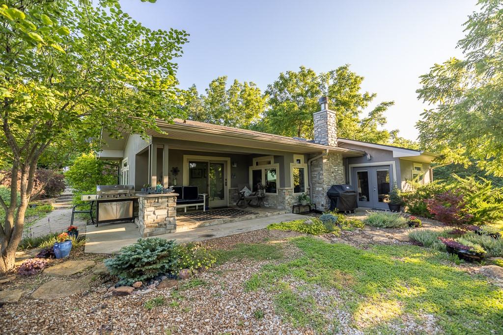 Listing Photo MLS #HMS2564427