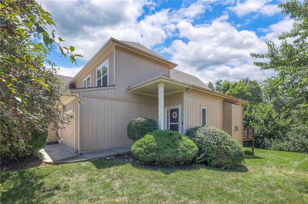 Listing Photo MLS #HMS2564529