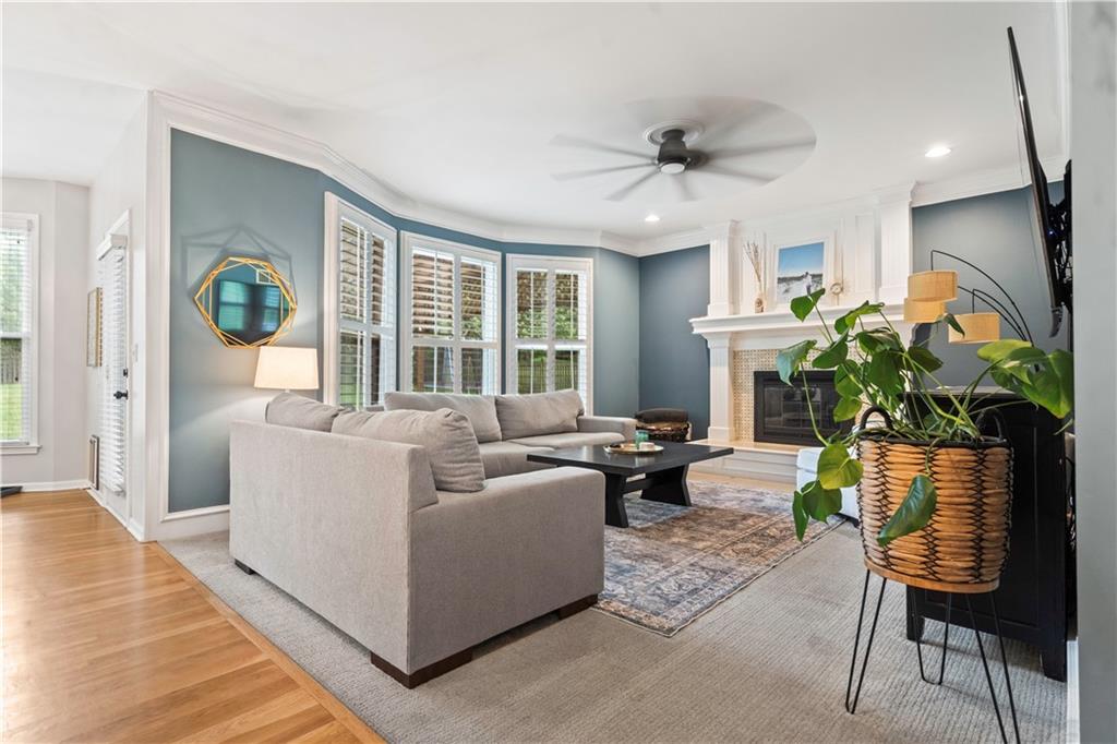 Listing Photo MLS #HMS2564704