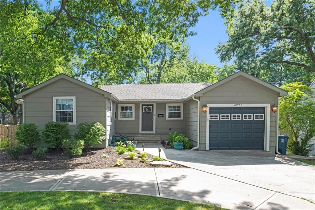 Listing Photo MLS #HMS2564756