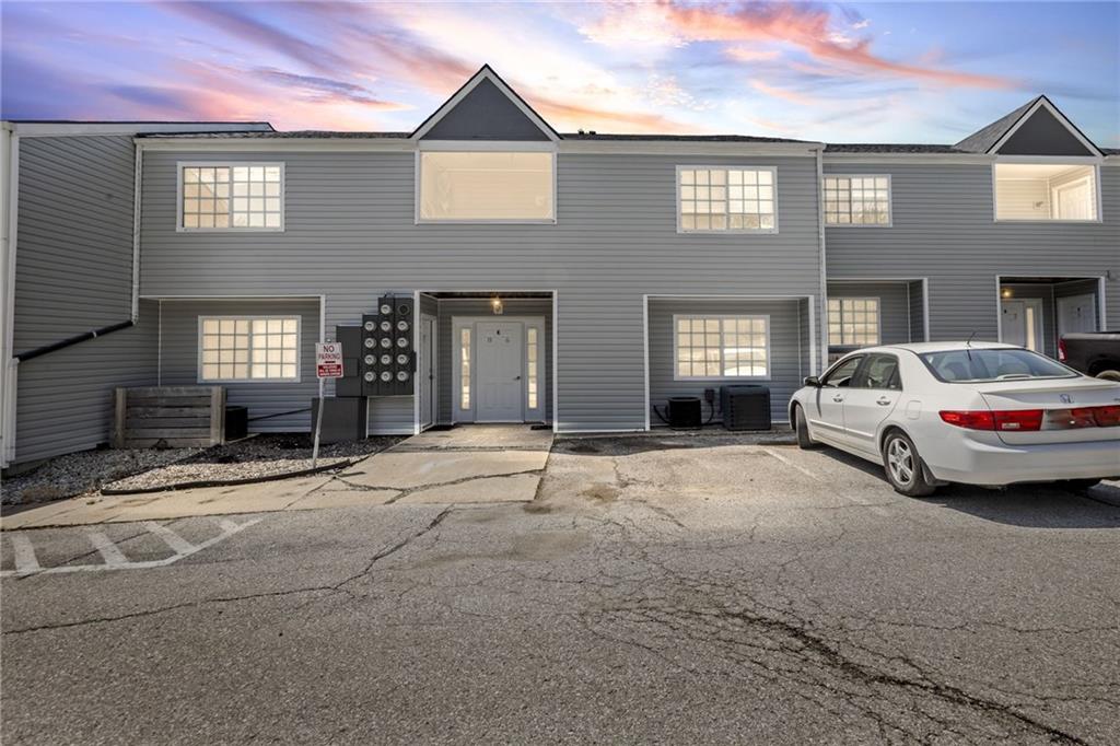 Listing Photo MLS #HMS2564945