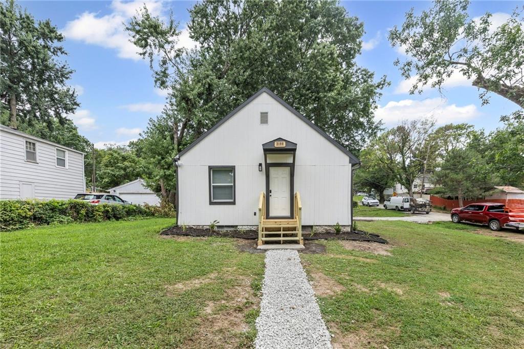 Listing Photo MLS #HMS2564972