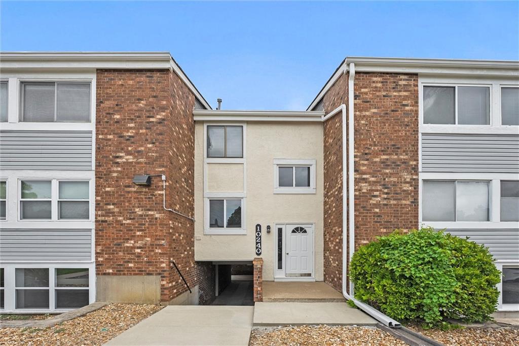 Listing Photo MLS #HMS2565039