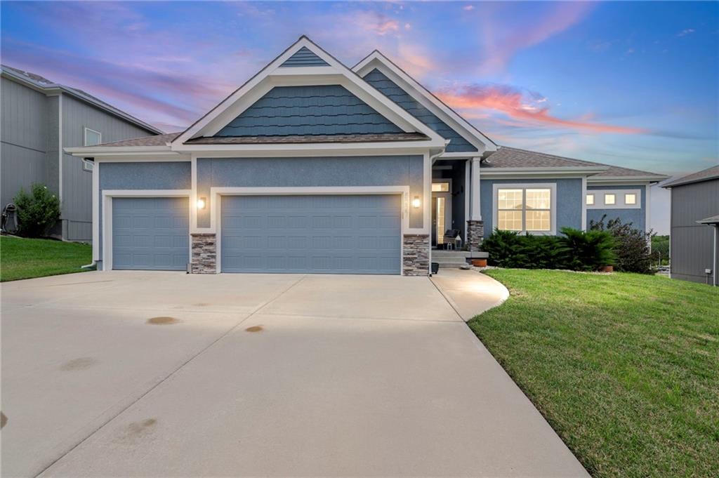 Listing Photo MLS #HMS2565069