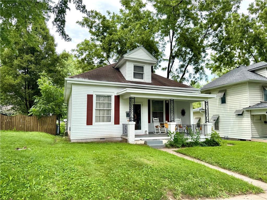 Listing Photo MLS #HMS2565080