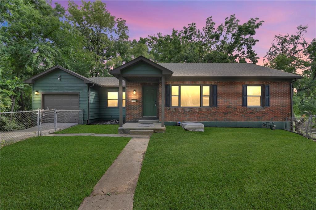 Listing Photo MLS #HMS2565135