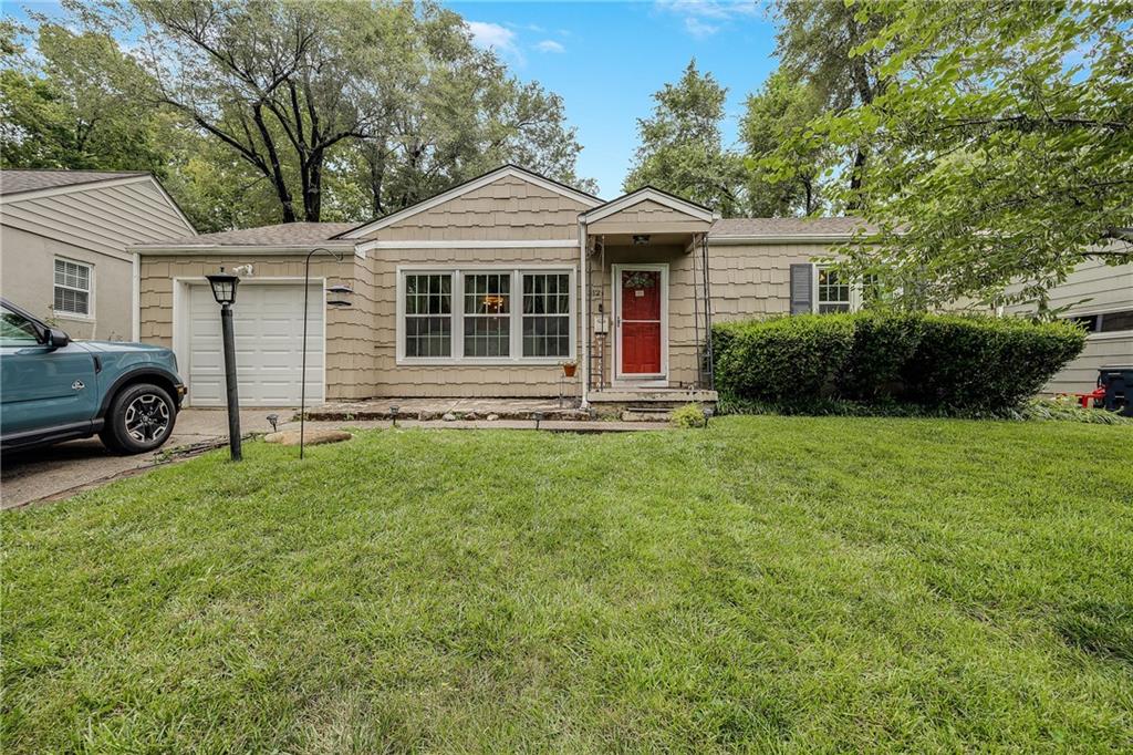 Listing Photo MLS #HMS2565168