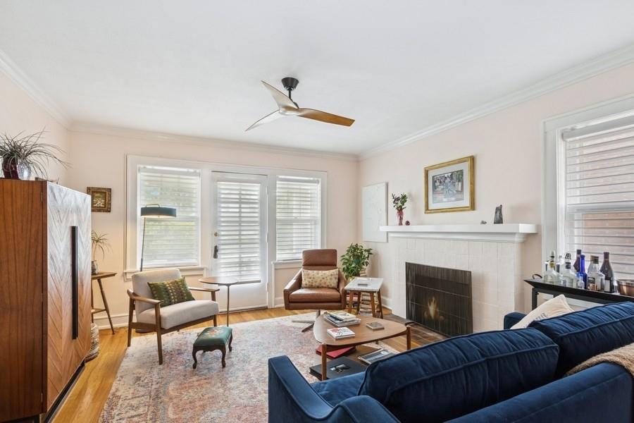 Listing Photo MLS #HMS2565196