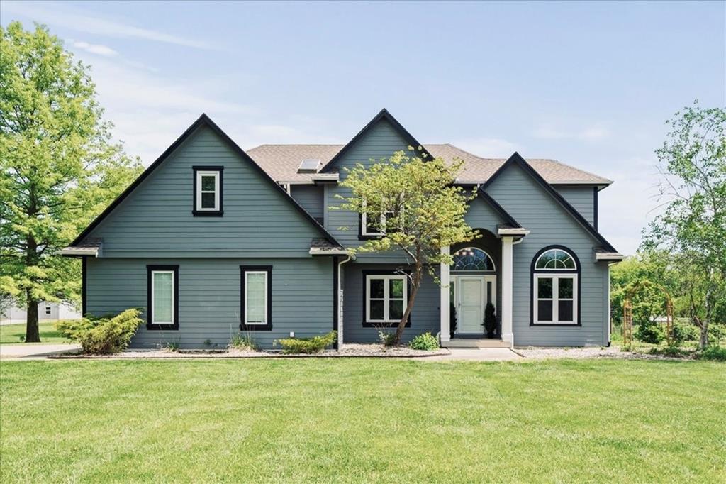 Listing Photo MLS #HMS2565200