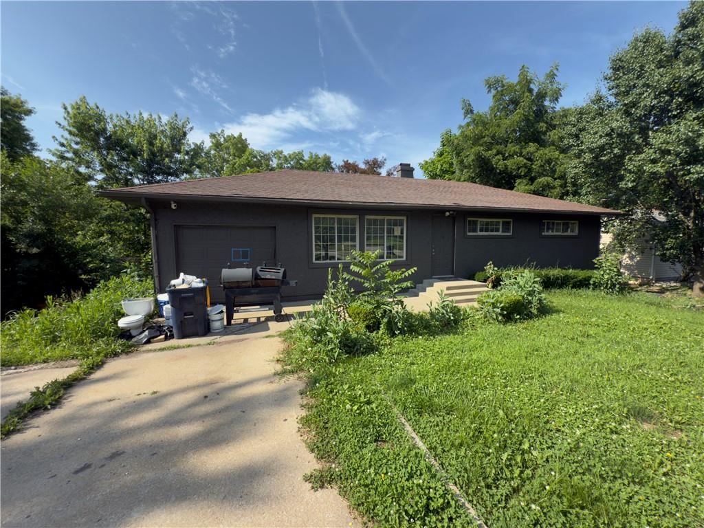 Listing Photo MLS #HMS2565211