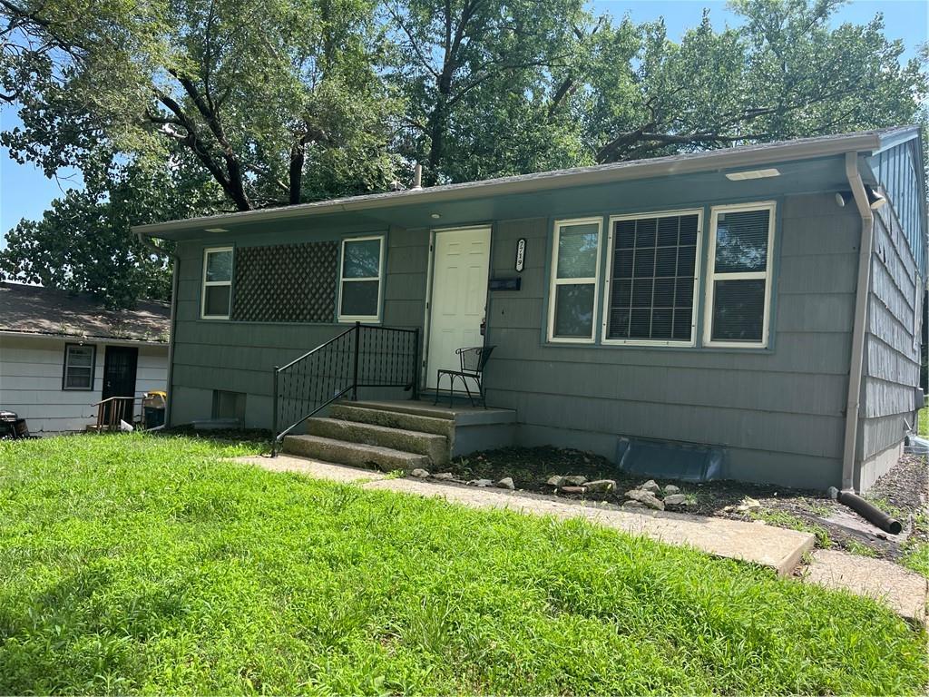 Listing Photo MLS #HMS2565266