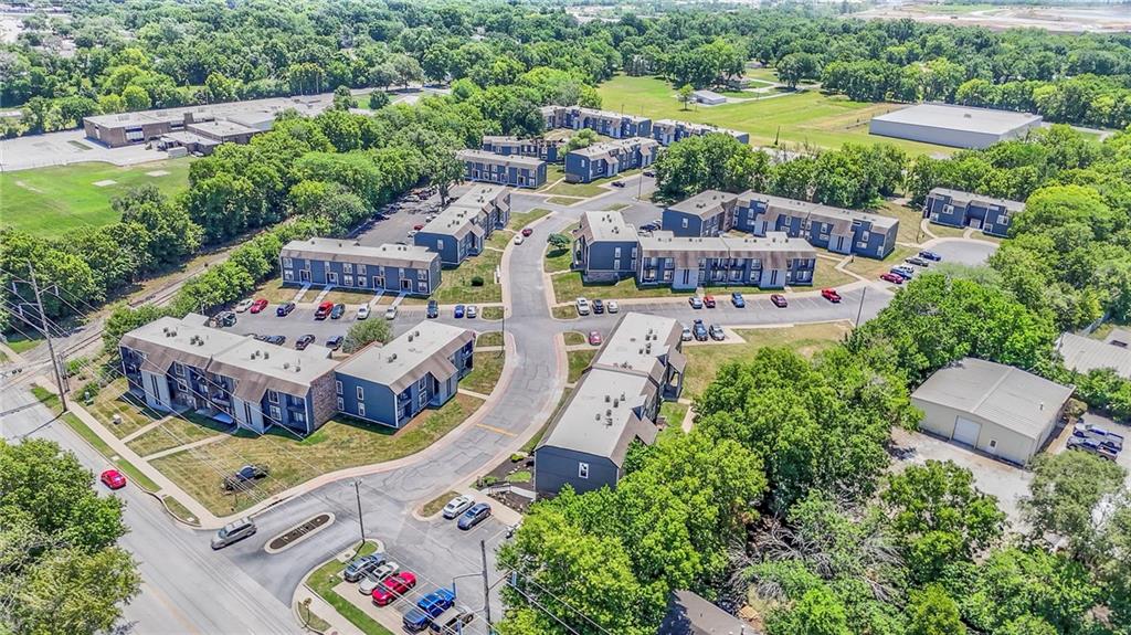 Listing Photo MLS #HMS2565441