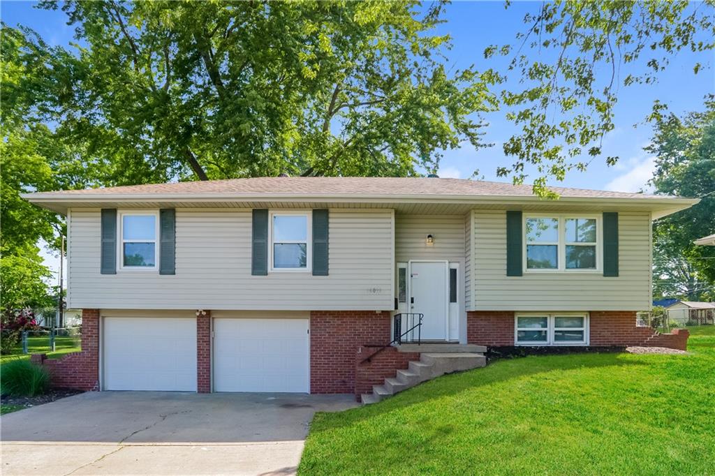 Listing Photo MLS #HMS2565482