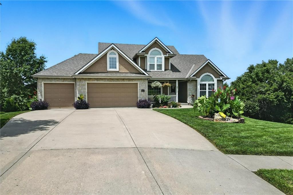 Listing Photo MLS #HMS2565507