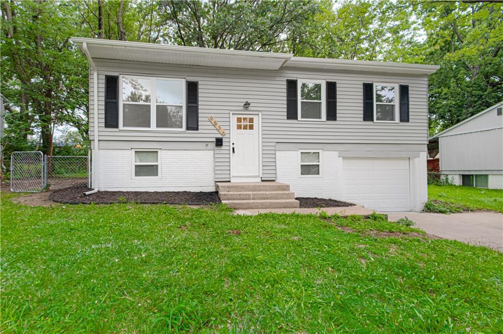 Listing Photo MLS #HMS2565510