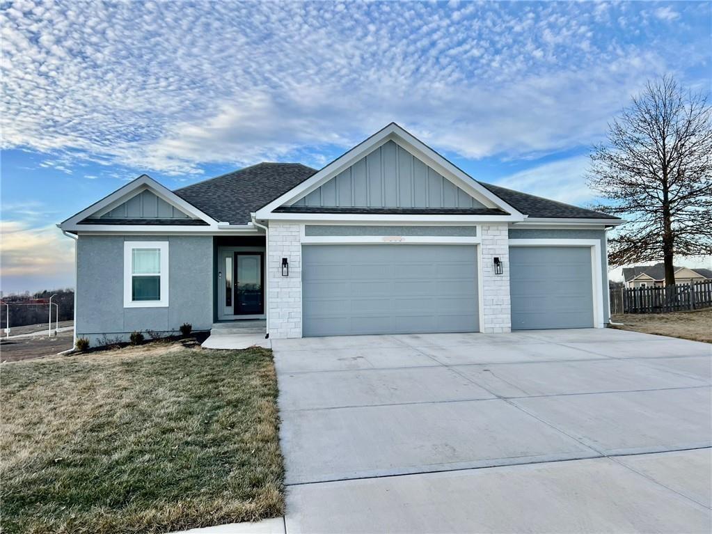 Listing Photo MLS #HMS2565529