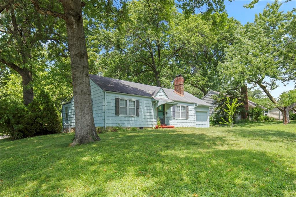 Listing Photo MLS #HMS2565637