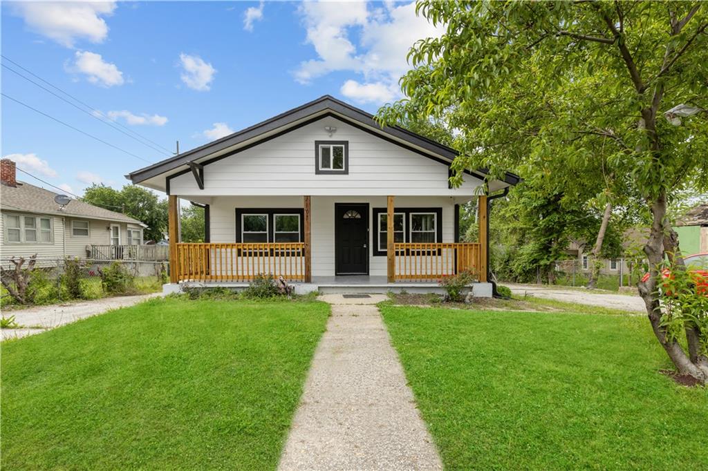 Listing Photo MLS #HMS2565664