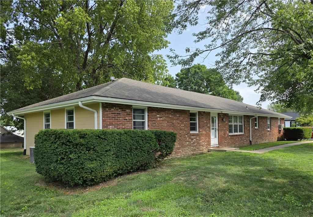 Listing Photo MLS #HMS2565665