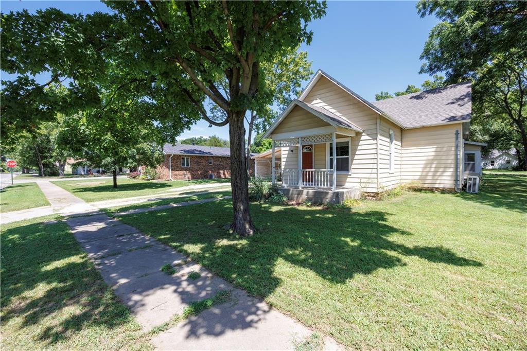 Listing Photo MLS #HMS2565680