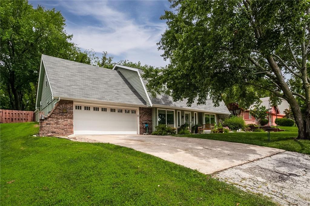 Listing Photo MLS #HMS2565705