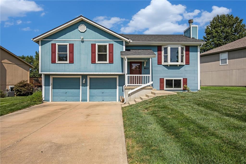 Listing Photo MLS #HMS2565735