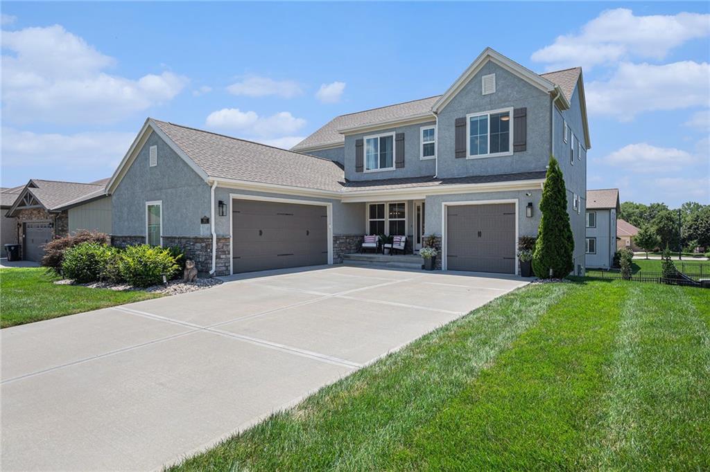 Listing Photo MLS #HMS2565762